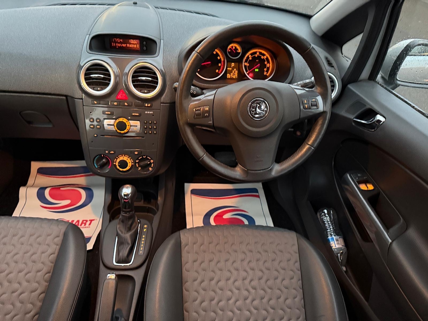 Used Vauxhall Corsa 2011 for sale - 76340838: Photo 9