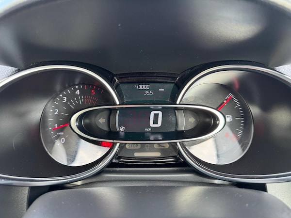 Used Renault Clio 2018 for sale - 75413200: Photo 13
