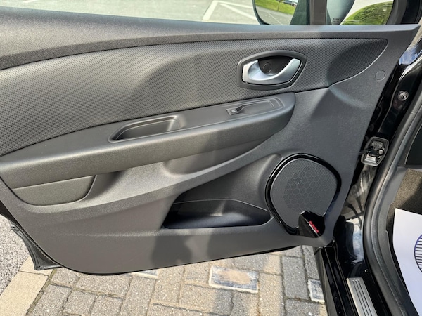 Used Renault Clio 2018 for sale - 75413200: Photo 20