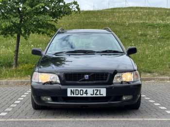 Used Volvo V40 2004 for sale - 74565996: Photo