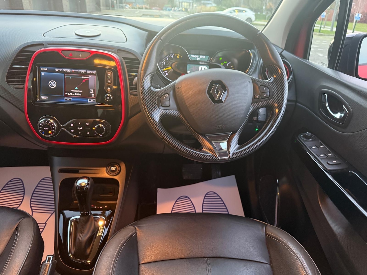 Used Renault Captur 2015 for sale - 76735033: Photo 11