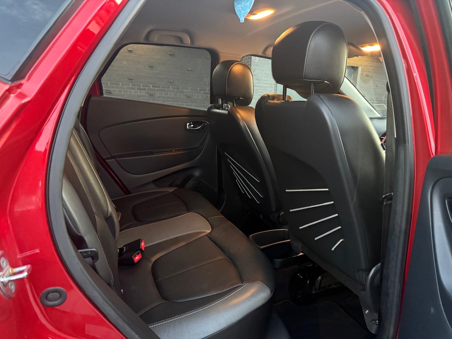 Used Renault Captur 2015 for sale - 76735033: Photo 24