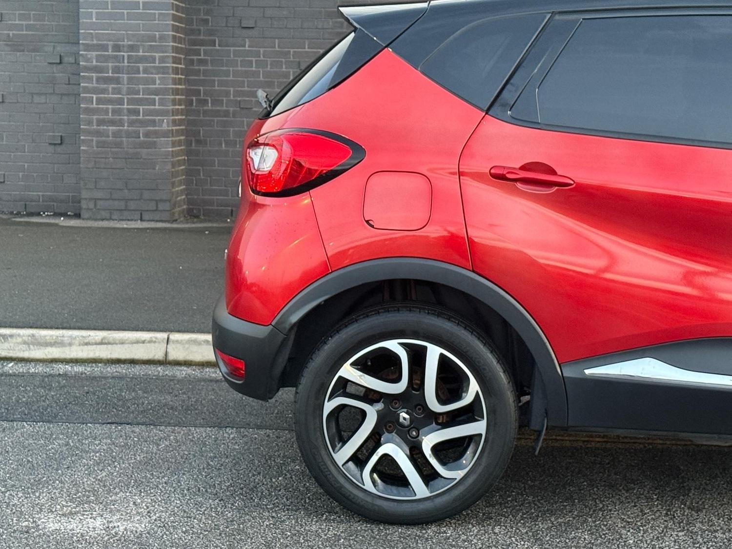 Used Renault Captur 2015 for sale - 76735033: Photo 36