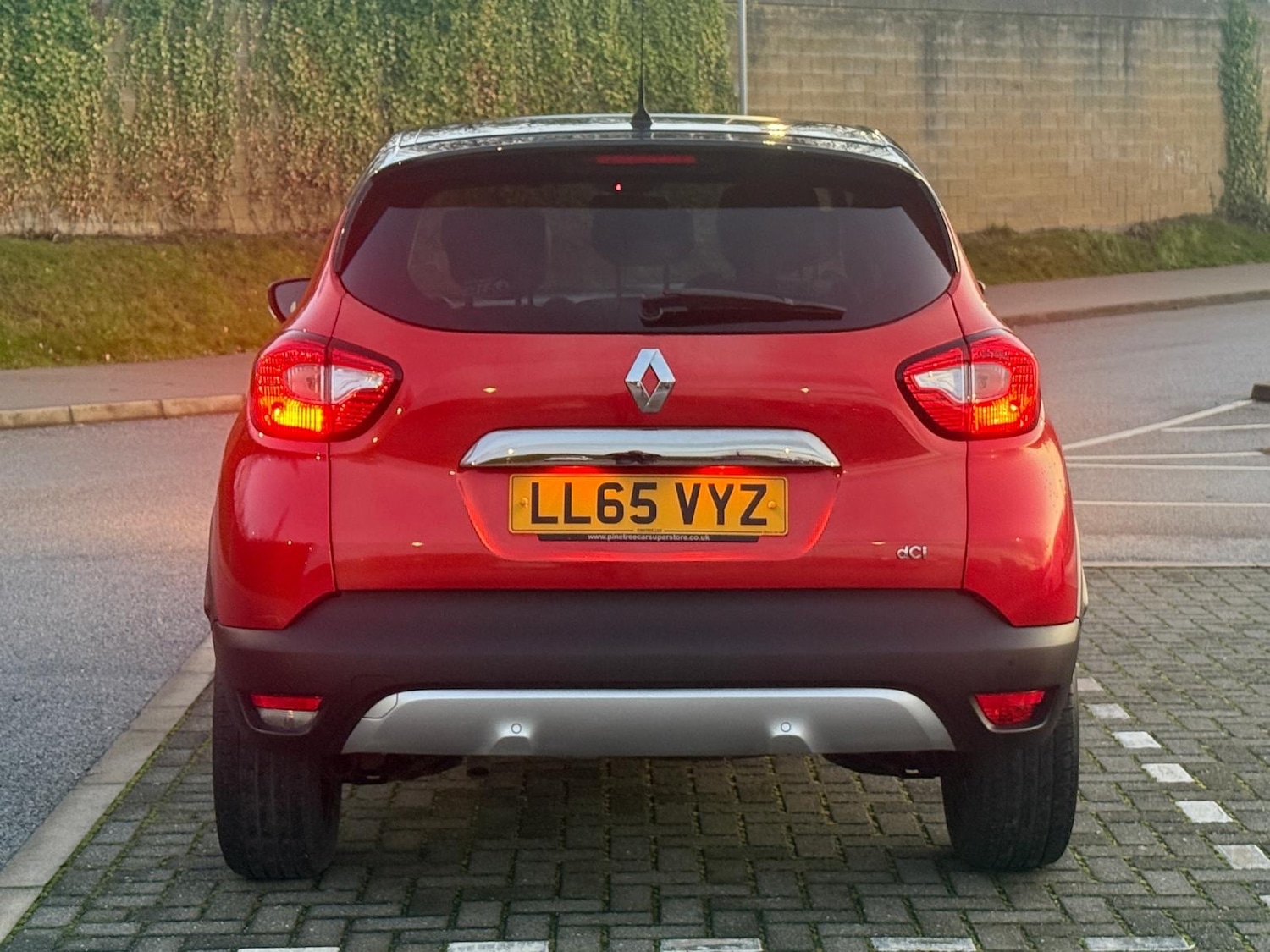 Used Renault Captur 2015 for sale - 76735033: Photo 37