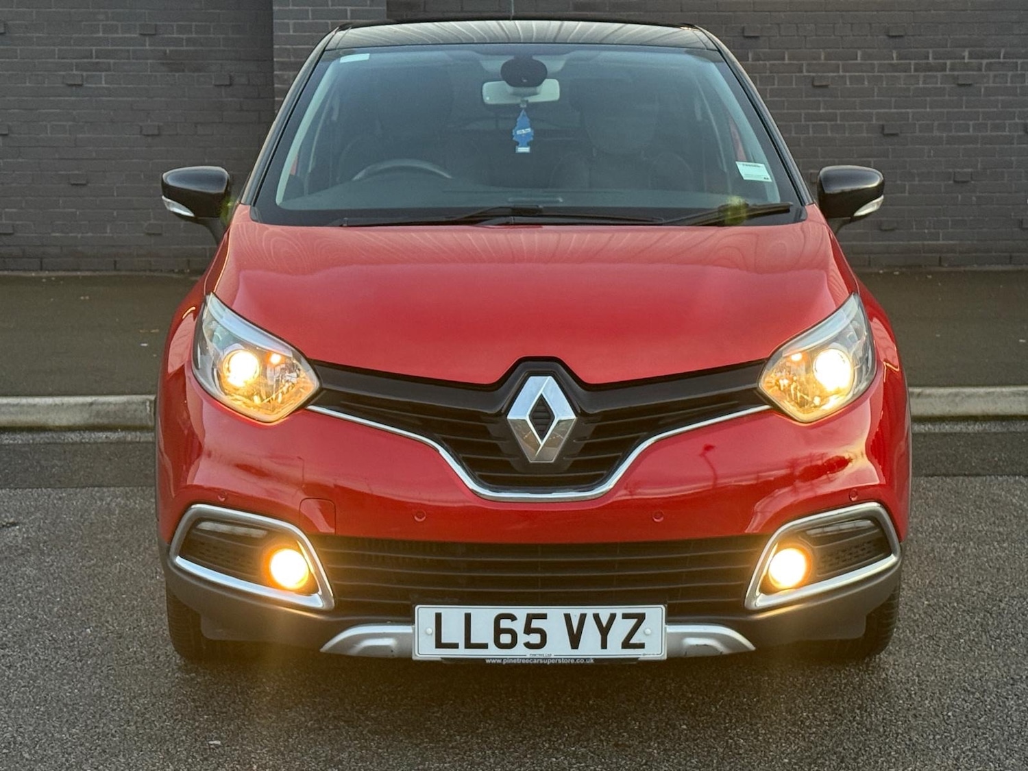 Used Renault Captur 2015 for sale - 76735033: Photo 40