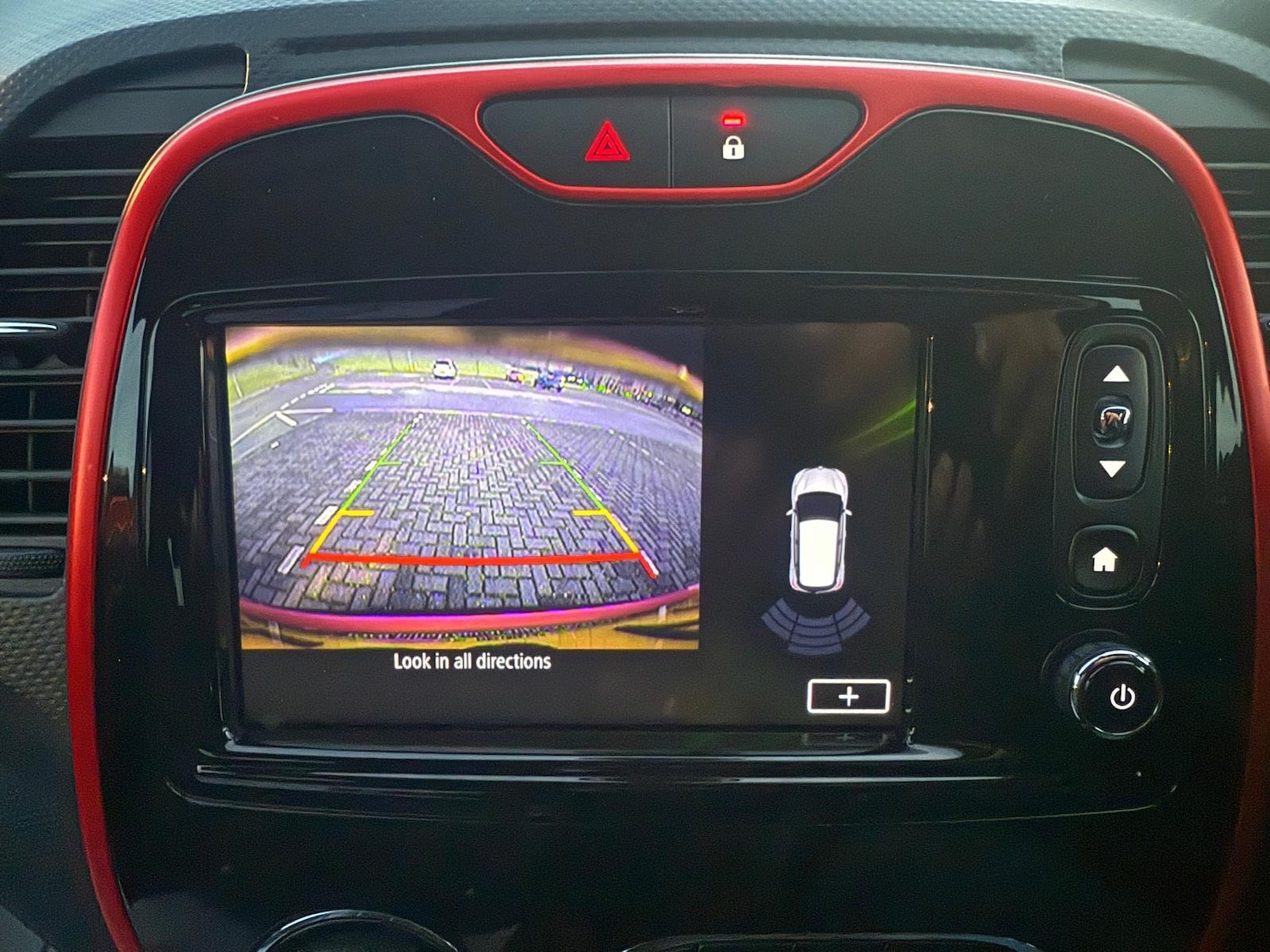 Used Renault Captur 2015 for sale - 76735033: Photo 6