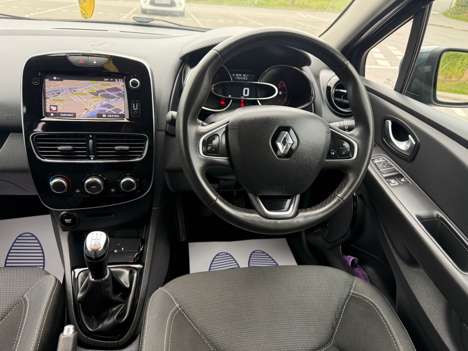 Used Renault Clio 2017 for sale - 76037960: Photo 10