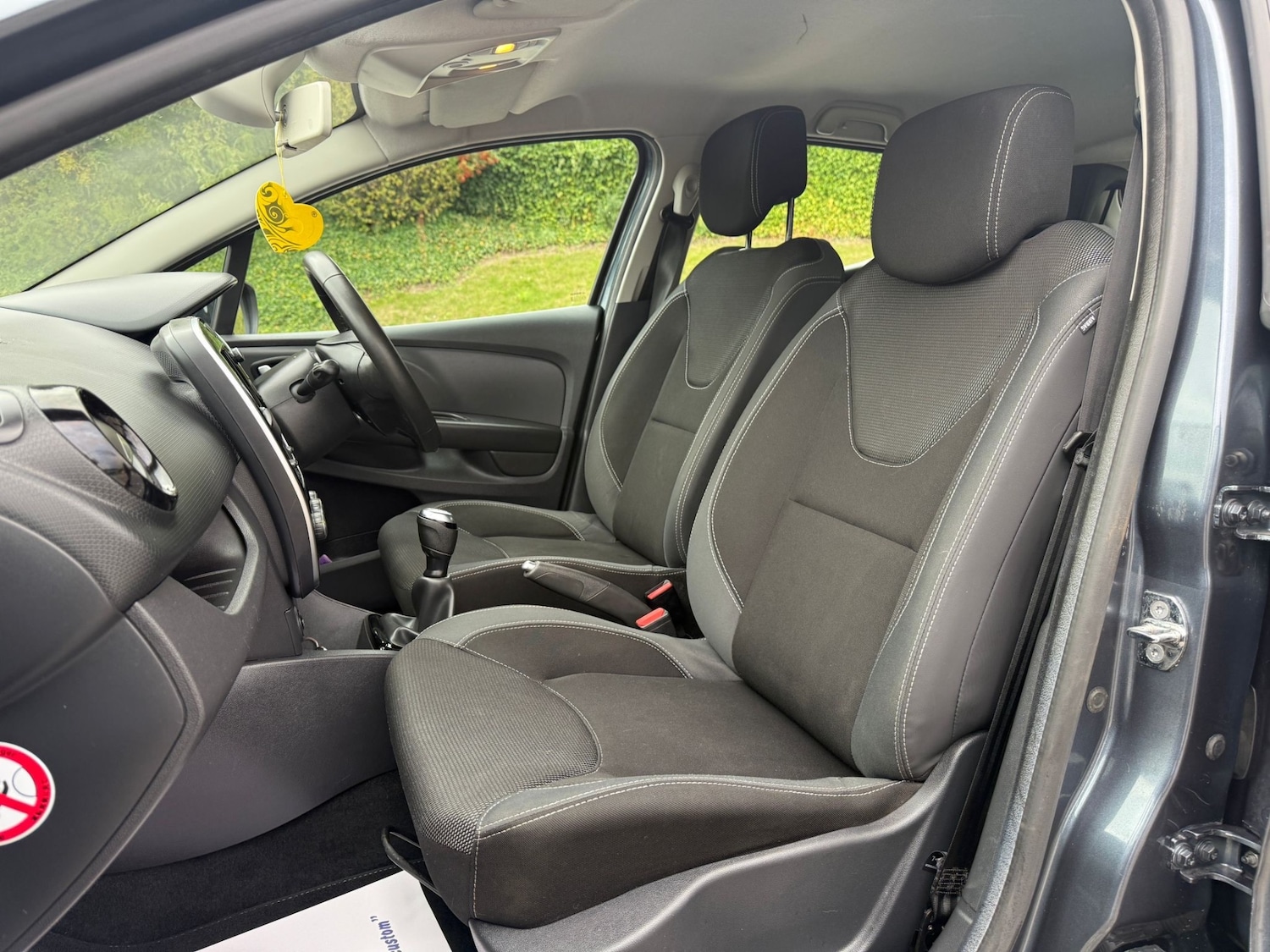 Used Renault Clio 2017 for sale - 76037960: Photo 13