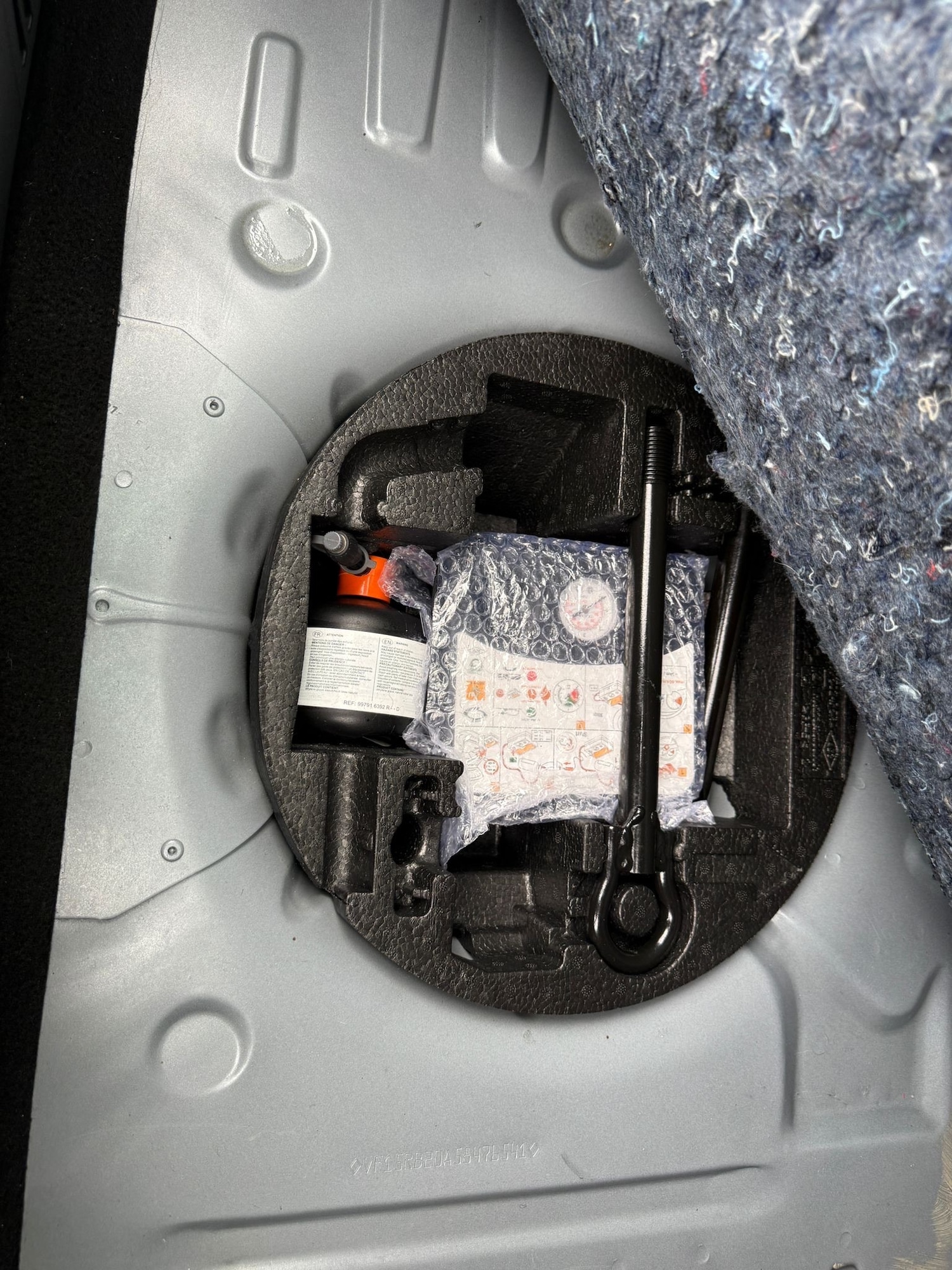 Used Renault Clio 2017 for sale - 76037960: Photo 17