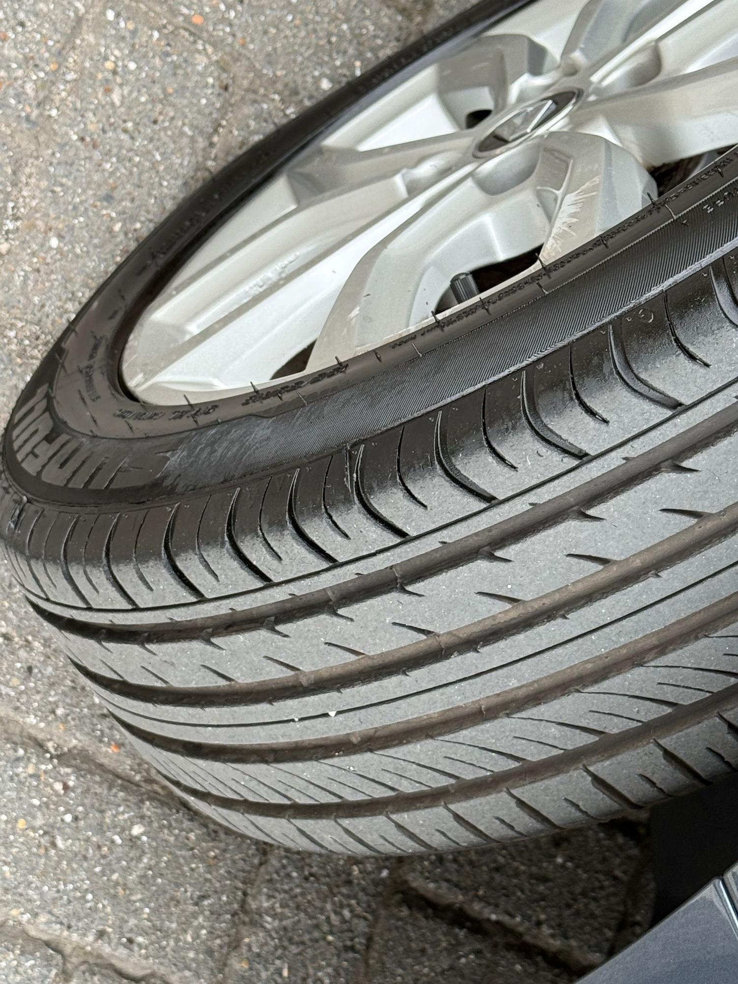 Used Renault Clio 2017 for sale - 76037960: Photo 28