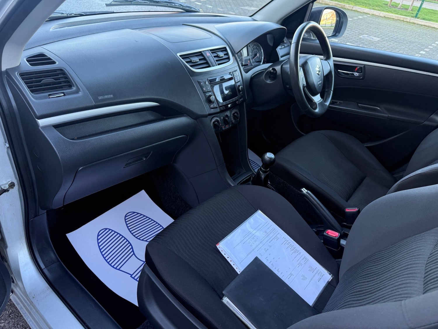 Used Suzuki Swift 2012 for sale - 76968644: Photo 14