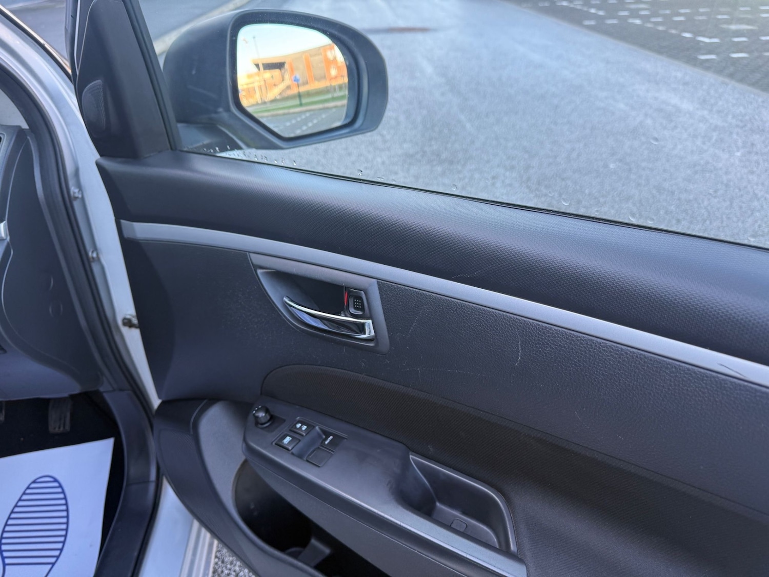 Used Suzuki Swift 2012 for sale - 76968644: Photo 17