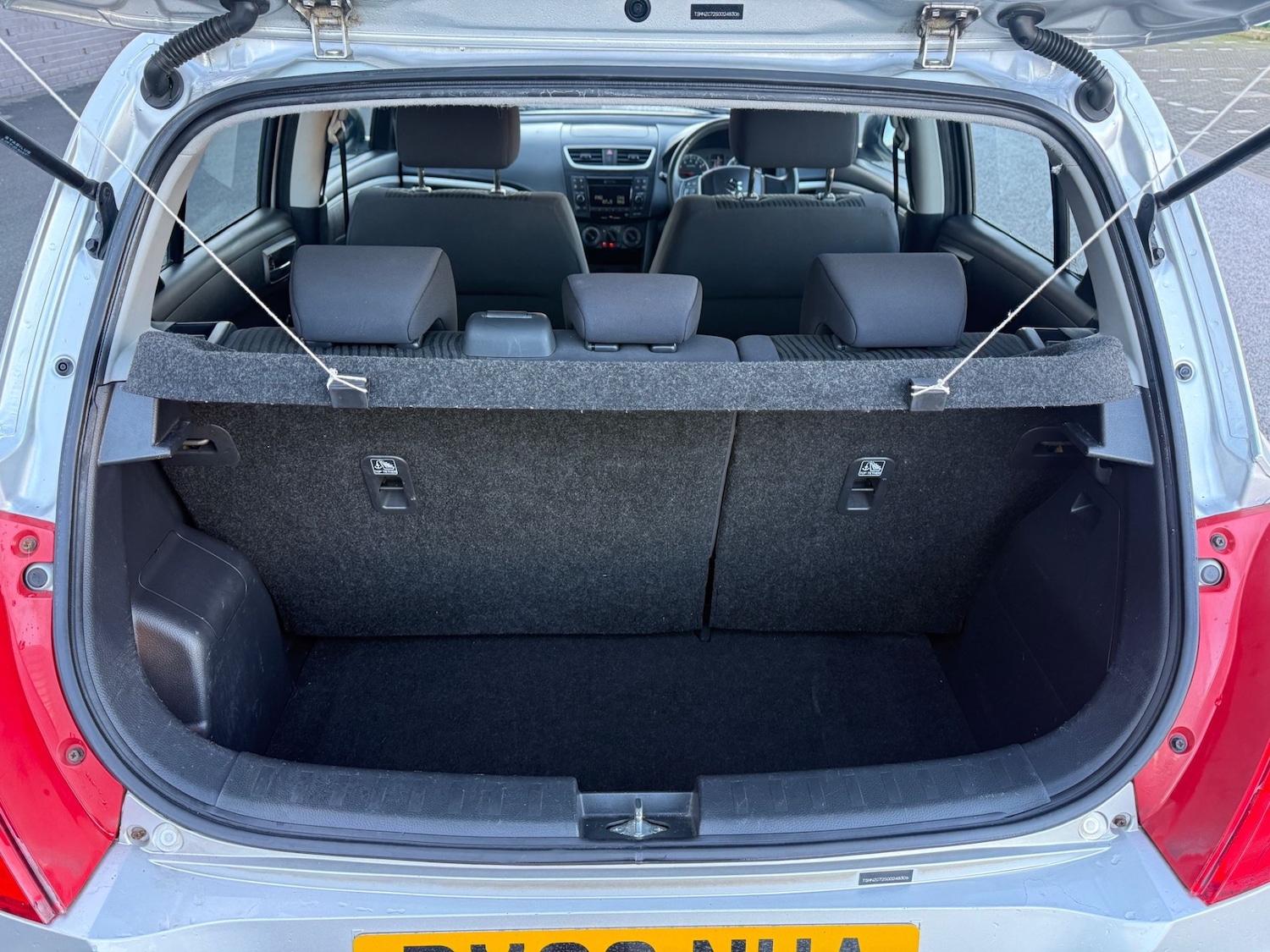 Used Suzuki Swift 2012 for sale - 76968644: Photo 19