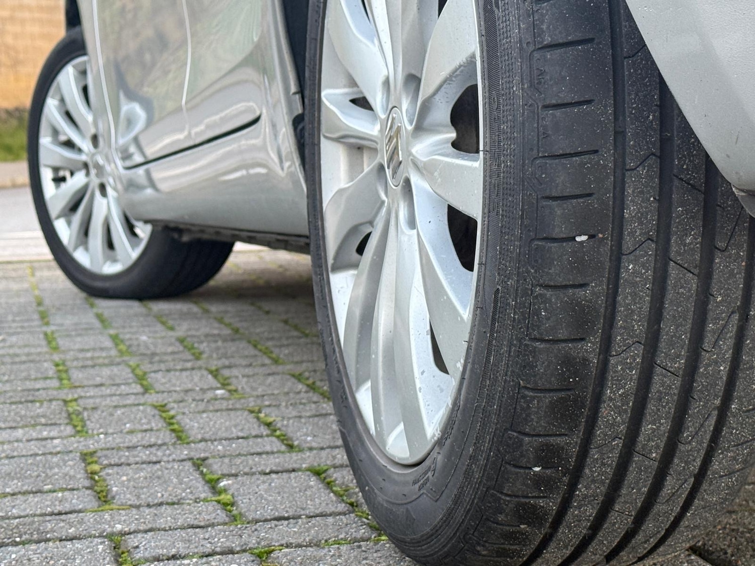 Used Suzuki Swift 2012 for sale - 76968644: Photo 22