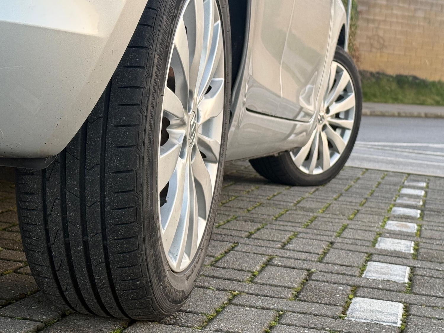 Used Suzuki Swift 2012 for sale - 76968644: Photo 23