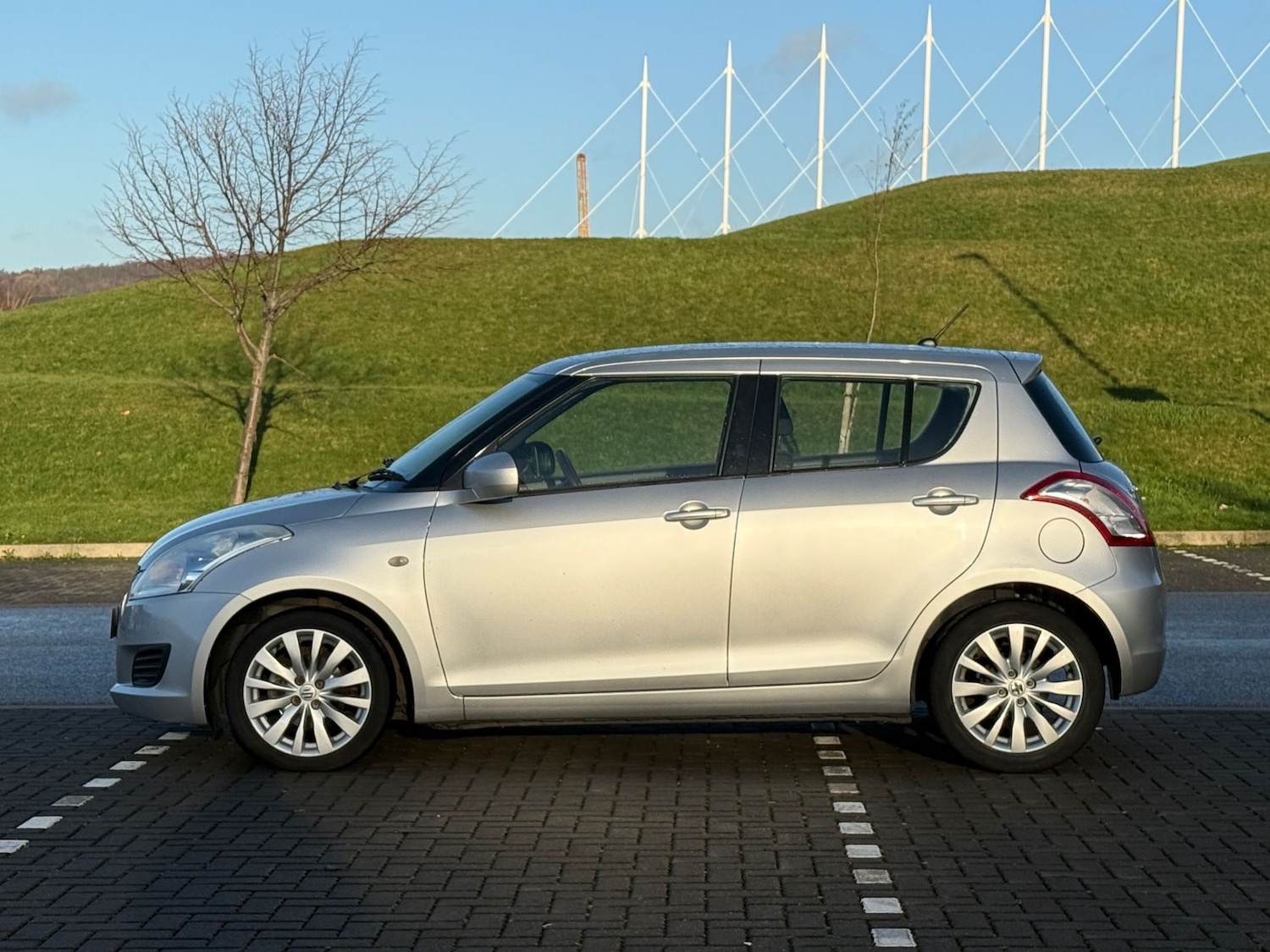 Used Suzuki Swift 2012 for sale - 76968644: Photo 35