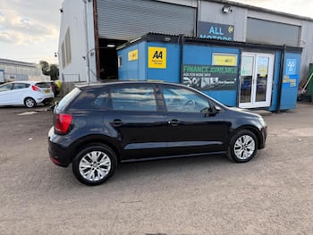 Used Volkswagen Polo 2016 for sale - 79625410: Photo