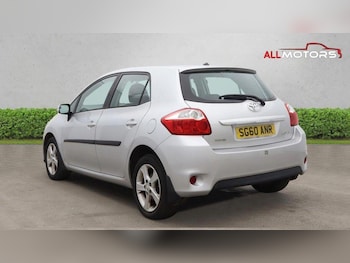 Used Toyota Auris 2010 for sale - 79395161: Photo