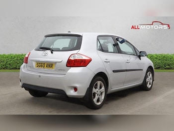 Used Toyota Auris 2010 for sale - 79395161: Photo