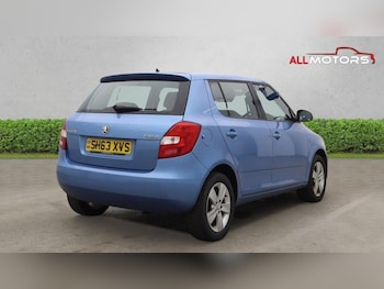 Used Skoda Fabia 2014 for sale - 79395167: Photo