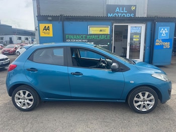 Used Mazda Mazda2 2014 for sale - 78961707: Photo