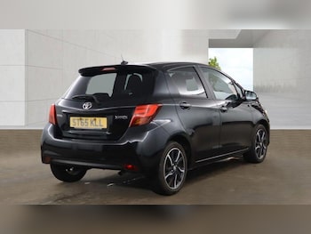 Used Toyota Yaris 2016 for sale - 79073657: Photo