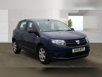 Used Dacia Sandero 2016 for sale - 79168038: Photo