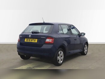 Used Skoda Fabia 2016 for sale - 77016940: Photo