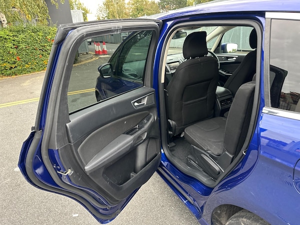 Used Ford S-Max 2015 for sale - 76296133: Photo 18