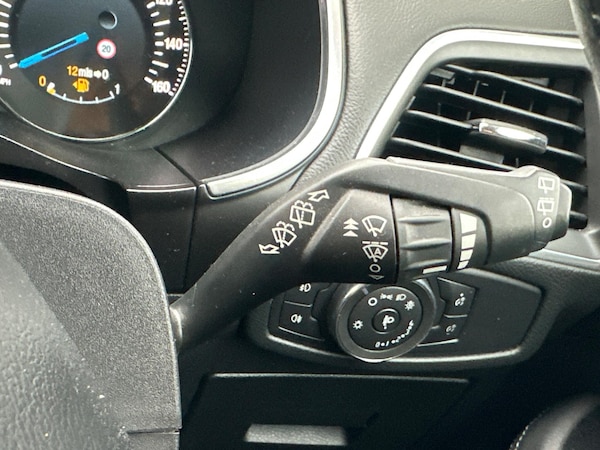 Used Ford S-Max 2015 for sale - 76296133: Photo 26