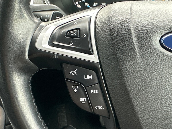 Used Ford S-Max 2015 for sale - 76296133: Photo 28