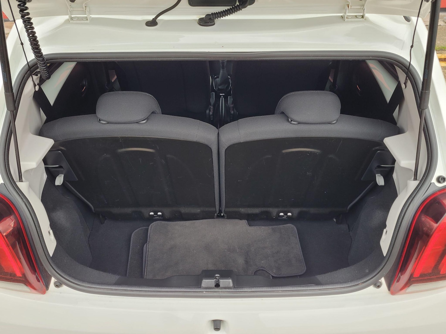 Used Peugeot 108 2015 for sale - 76831784: Photo 25