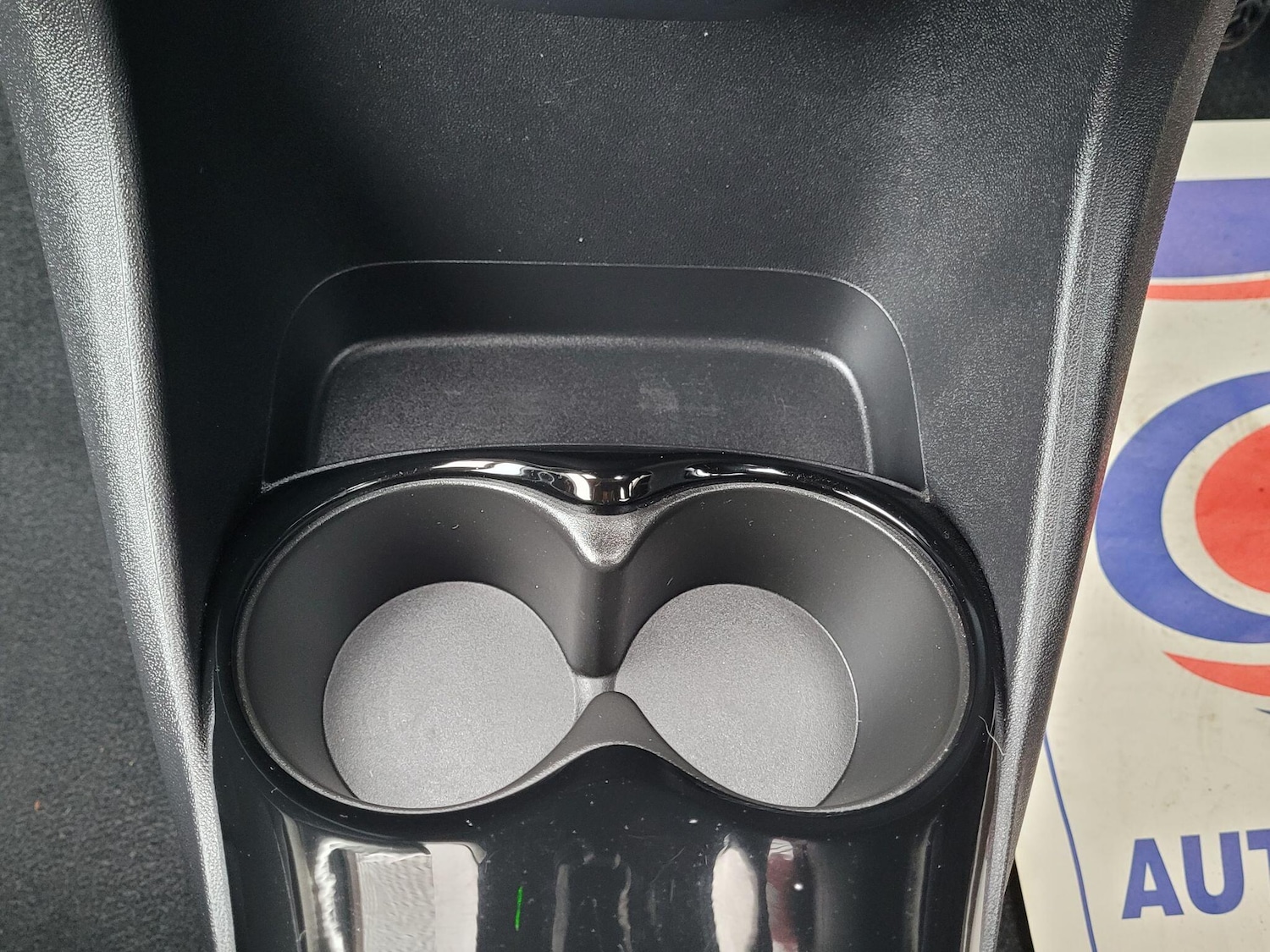 Used Peugeot 108 2015 for sale - 76831784: Photo 41