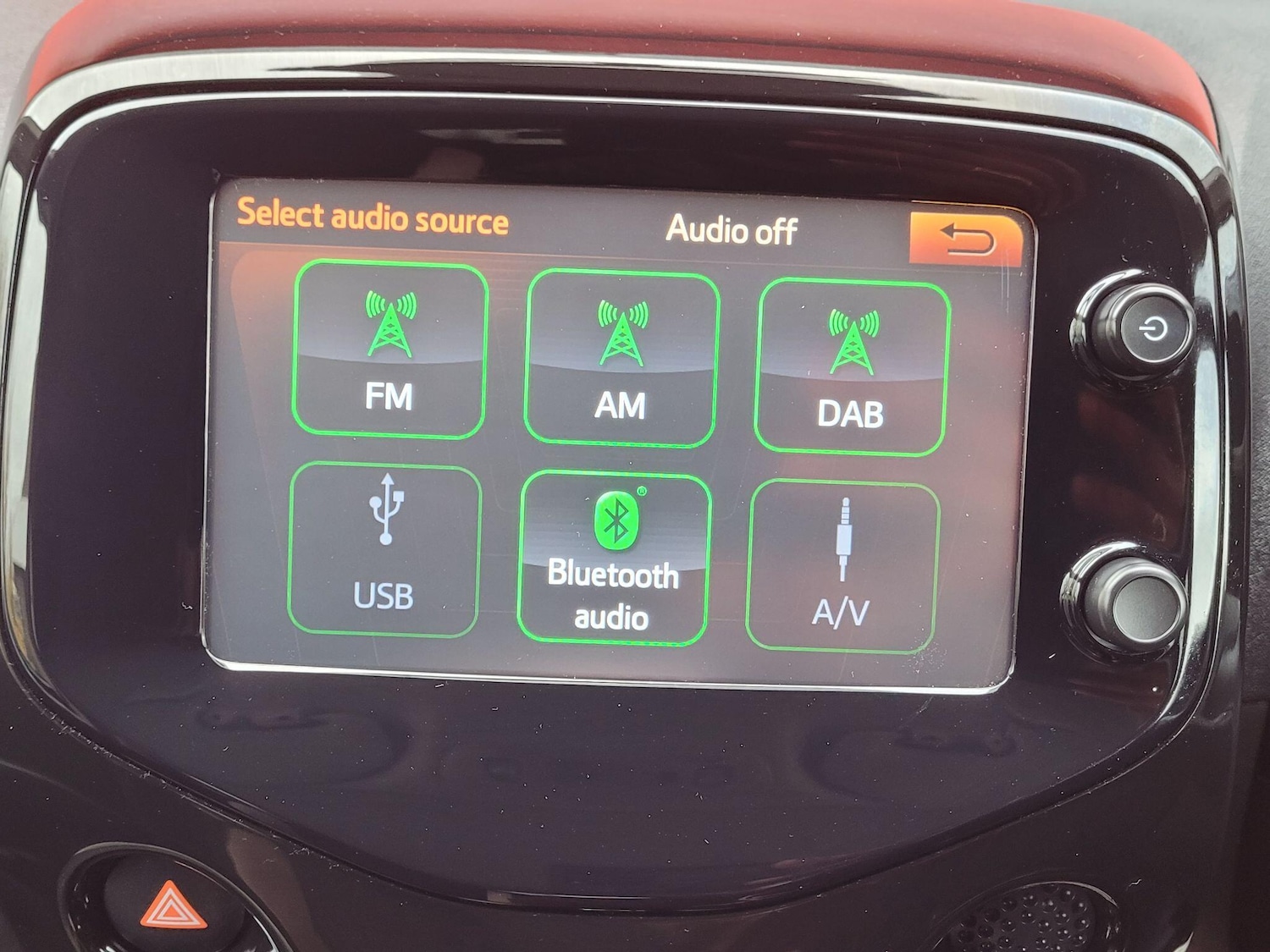 Used Peugeot 108 2015 for sale - 76831784: Photo 44