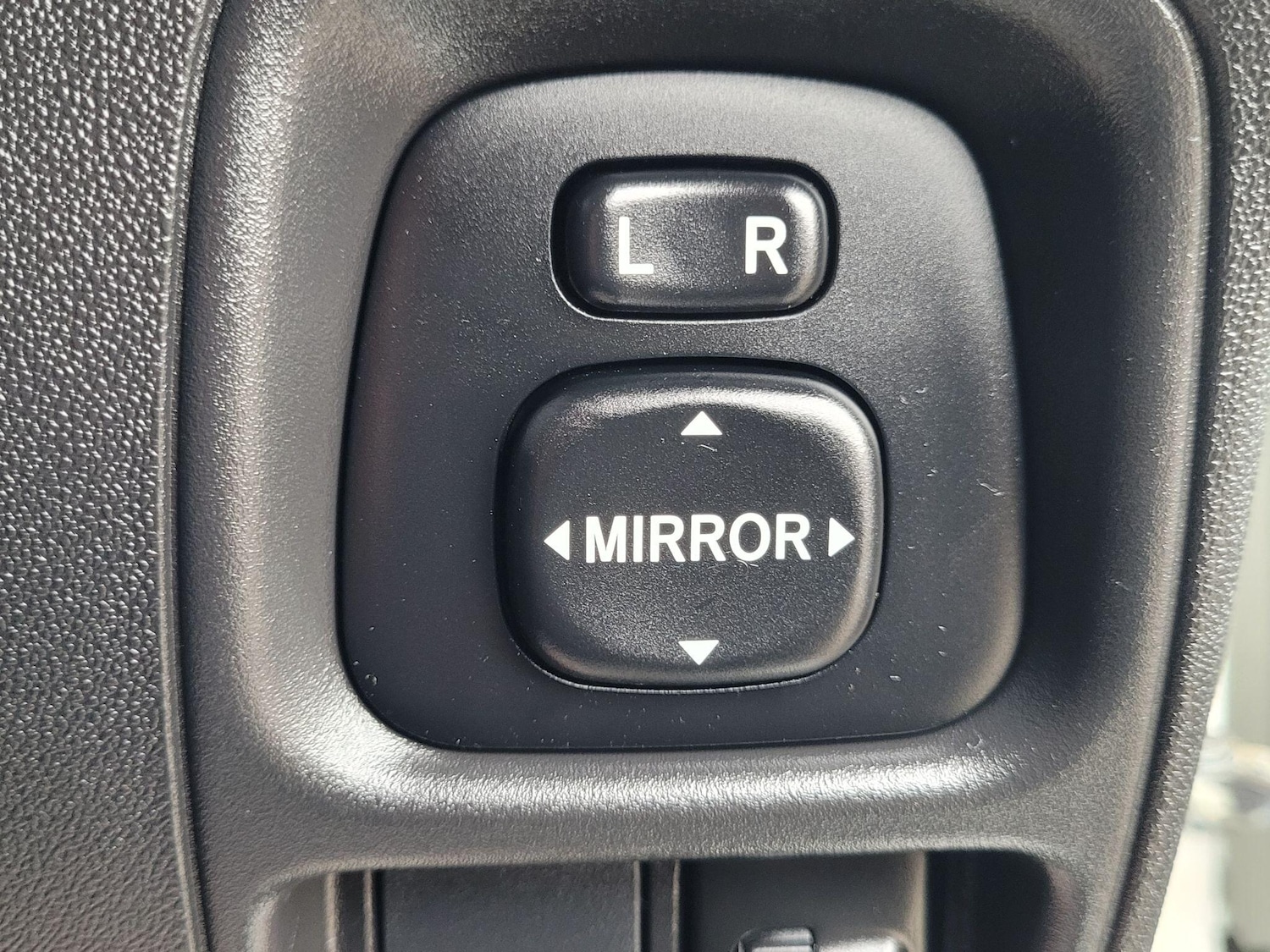 Used Peugeot 108 2015 for sale - 76831784: Photo 50