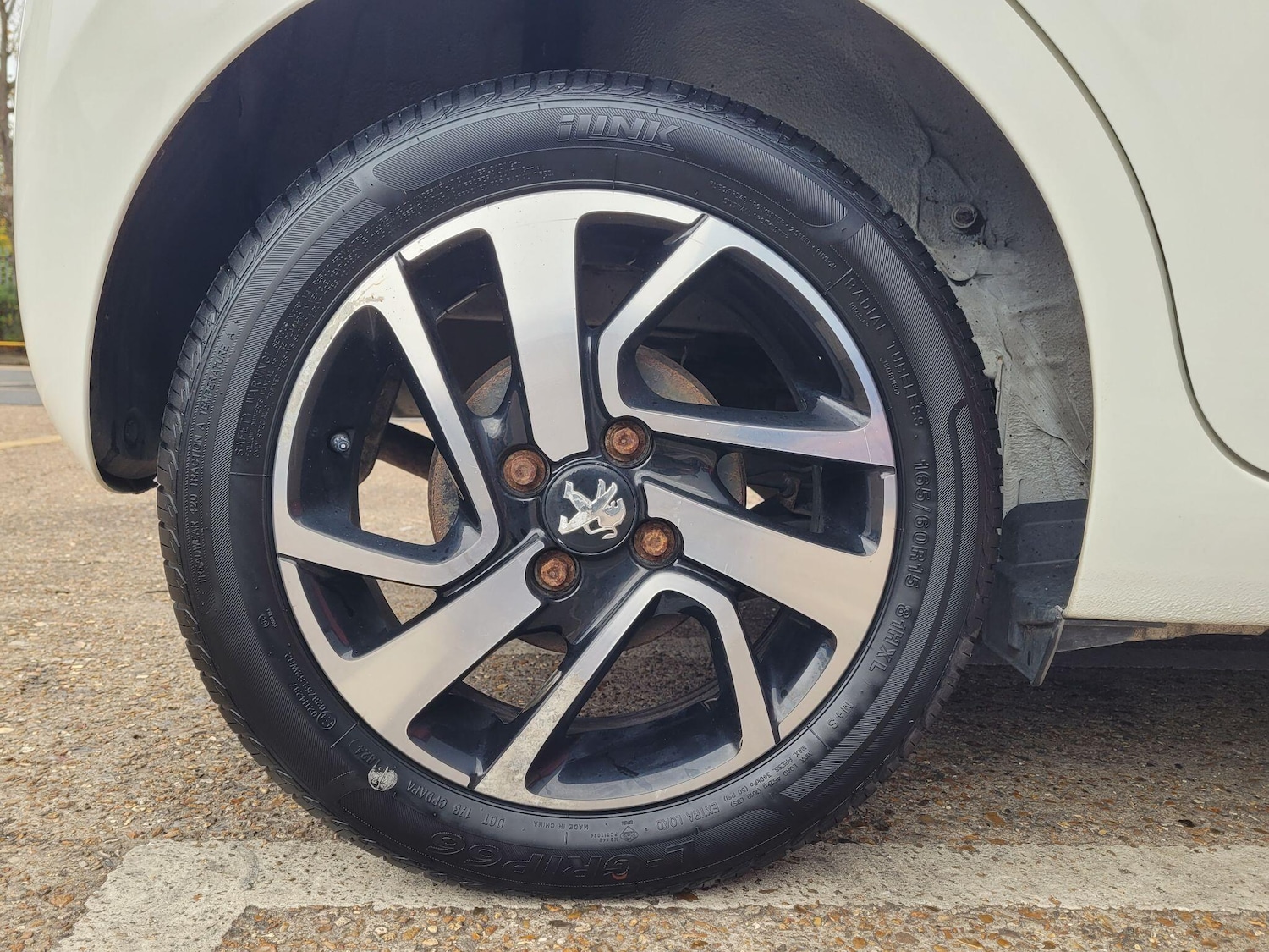 Used Peugeot 108 2015 for sale - 76831784: Photo 59