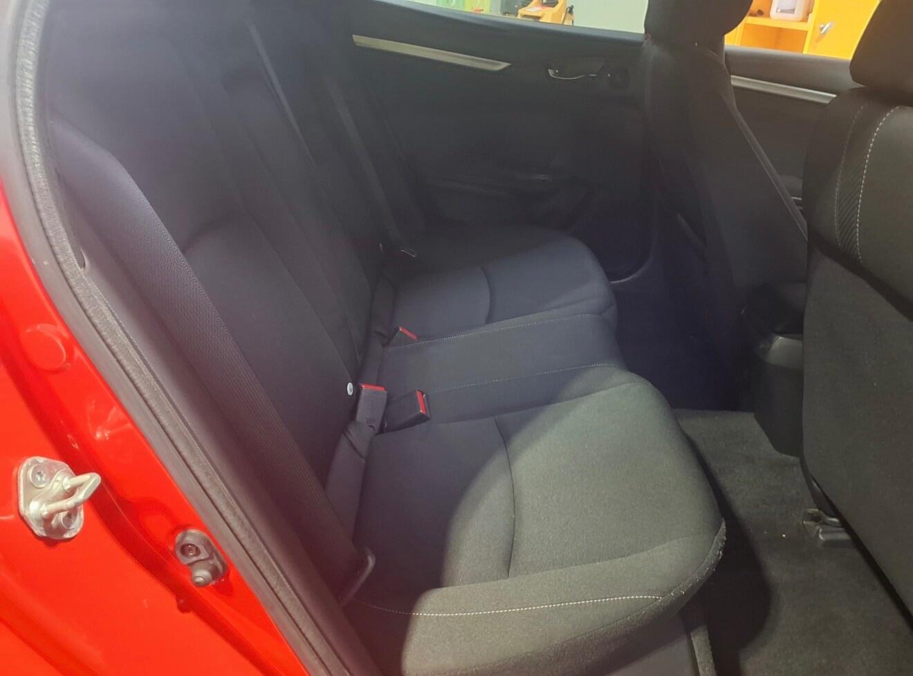 Used Honda Civic 2017 for sale - 77852987: Photo 23