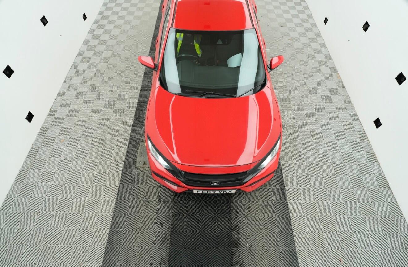 Used Honda Civic 2017 for sale - 77852987: Photo 3