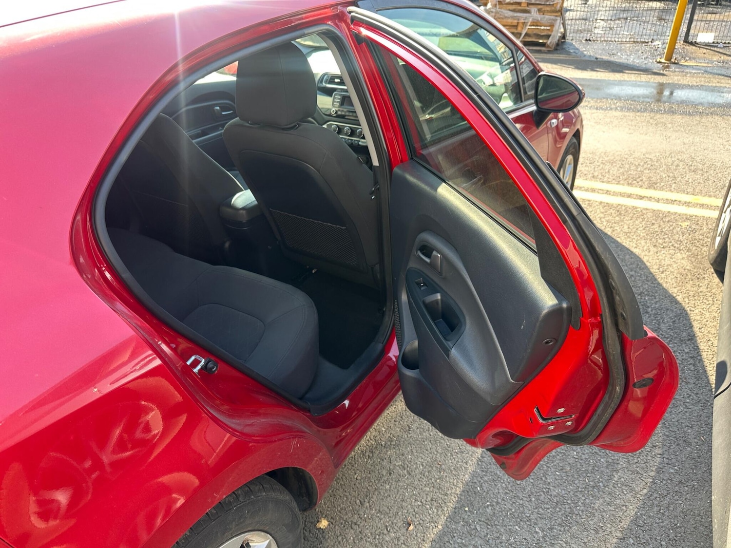 Used Kia Rio 2015 for sale - 76167438: Photo 18