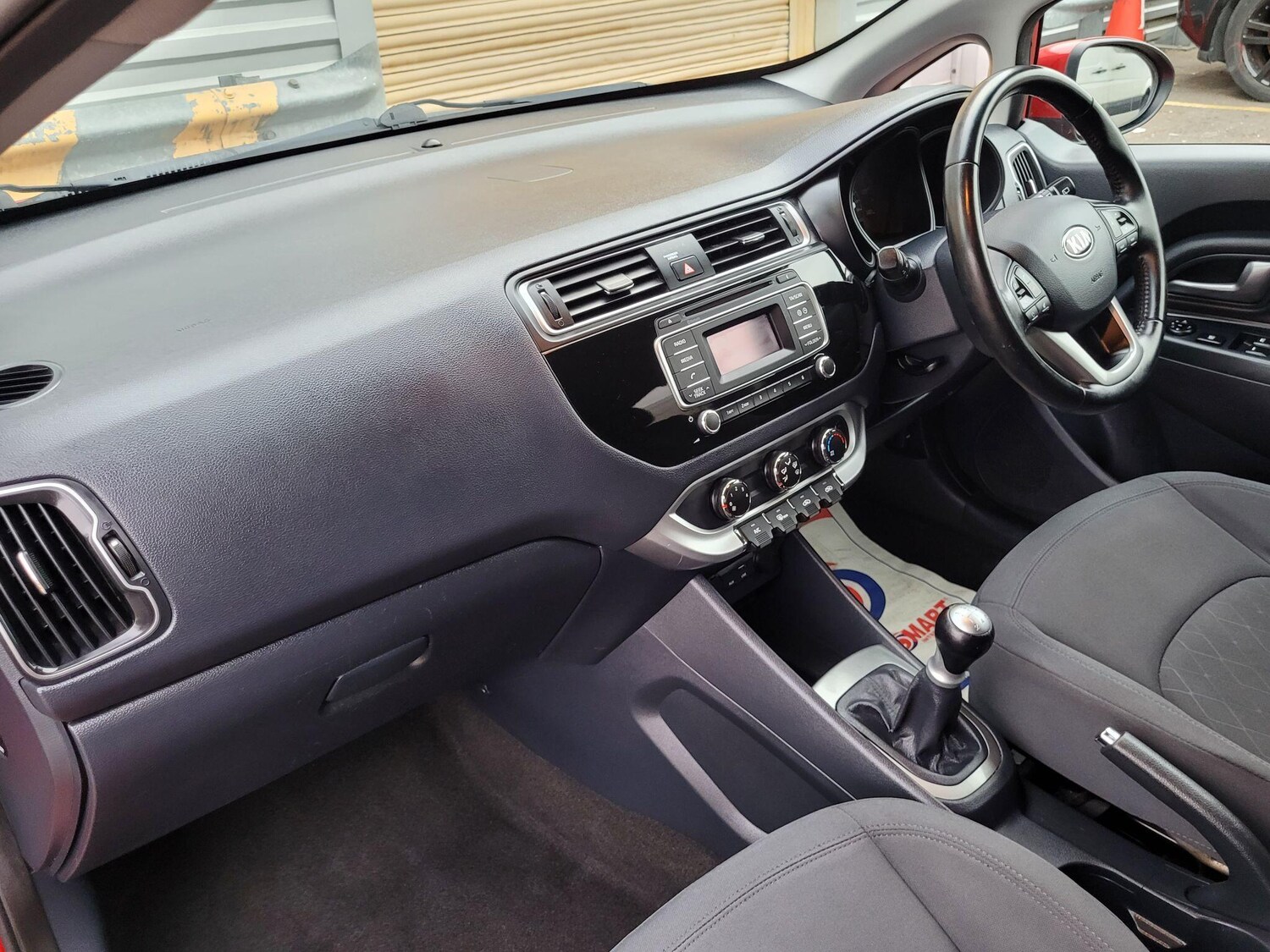 Used Kia Rio 2015 for sale - 76167438: Photo 27