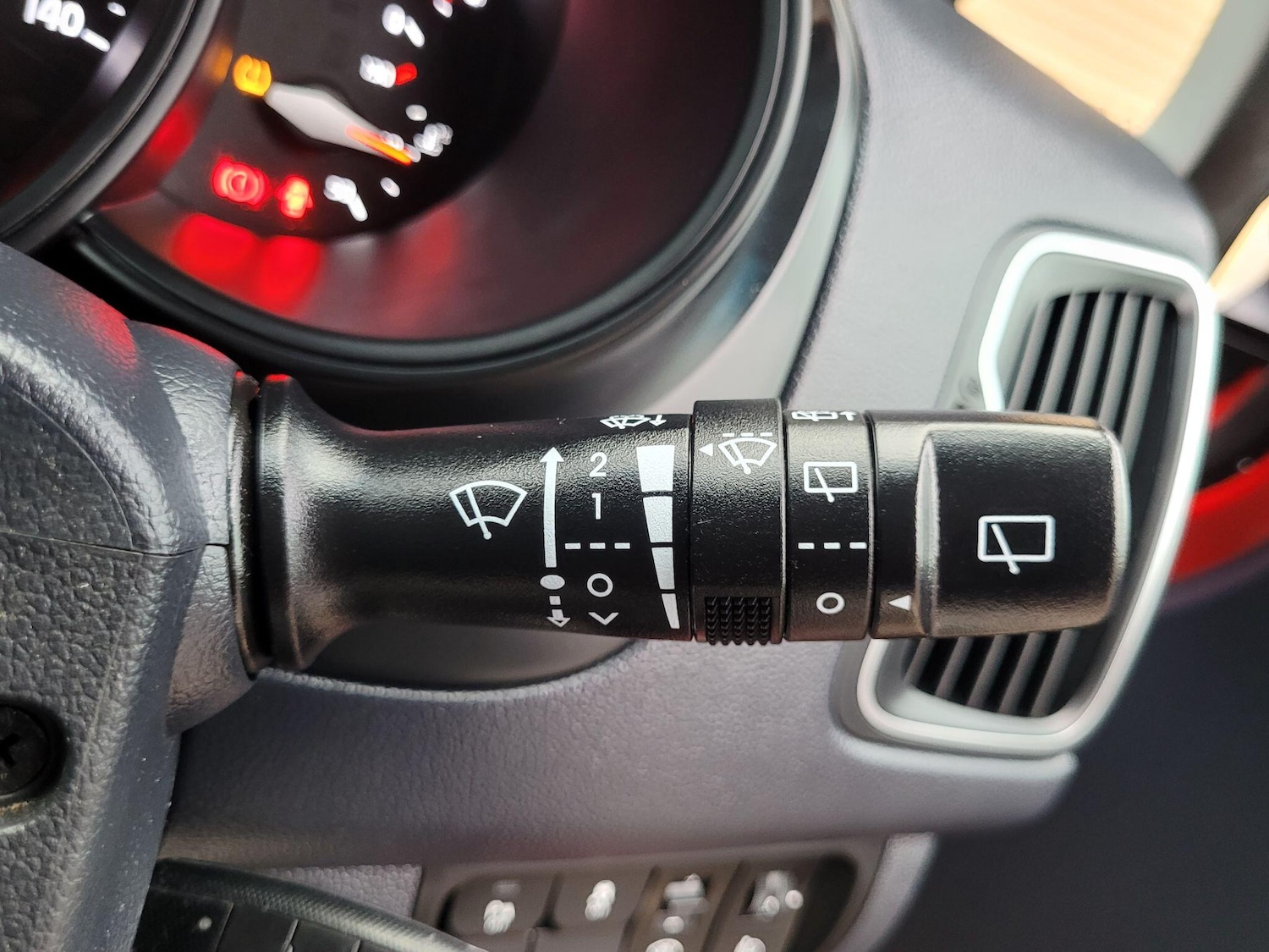 Used Kia Rio 2015 for sale - 76167438: Photo 32