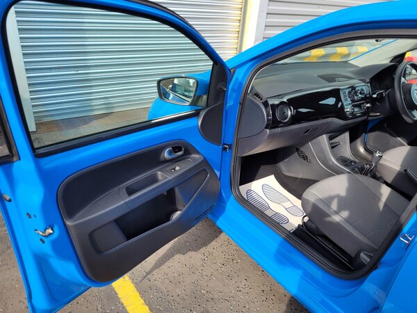 Used Volkswagen up! 2015 for sale - 75326977: Photo 16
