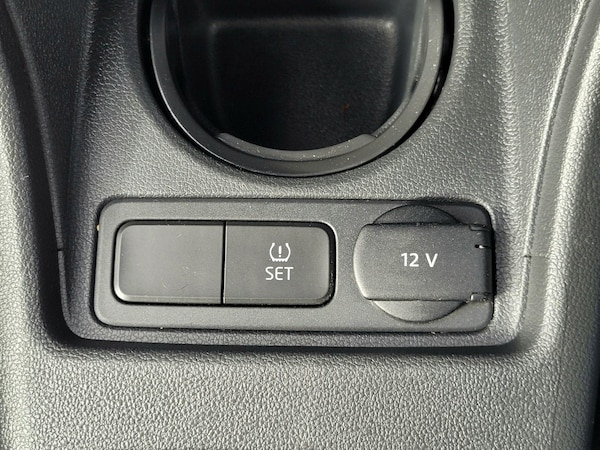 Used Volkswagen up! 2015 for sale - 75326977: Photo 34