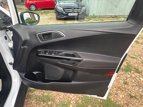 Used Ford B-MAX 2013 for sale - 75327211: Photo 16