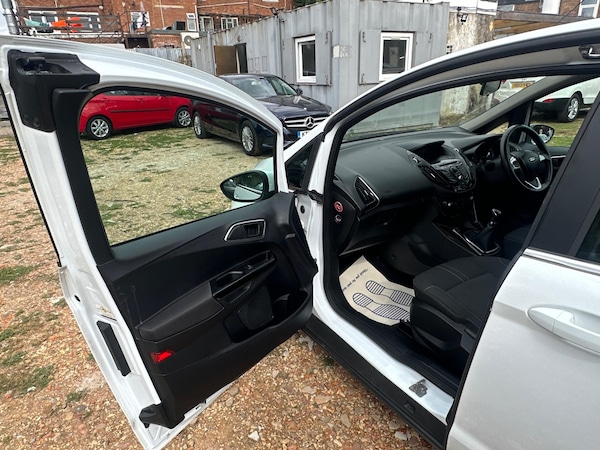 Used Ford B-MAX 2013 for sale - 75327211: Photo 23