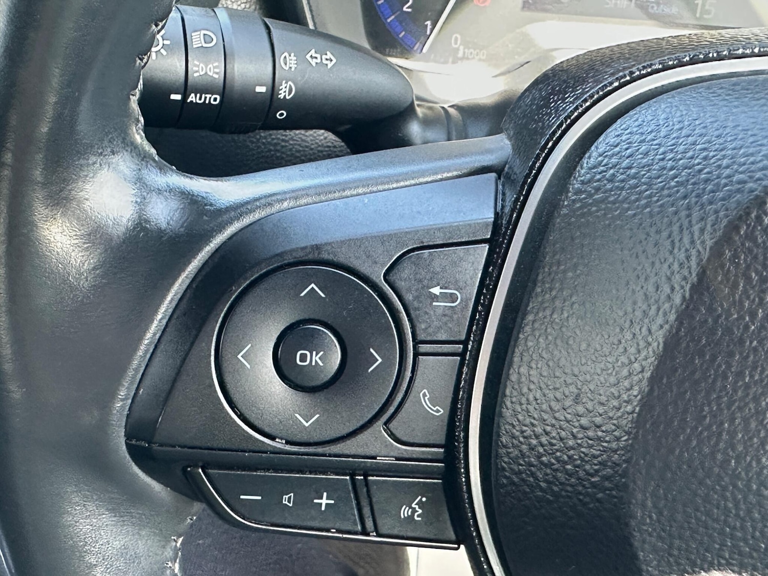 Used Toyota Corolla 2019 for sale - 77769072: Photo 39