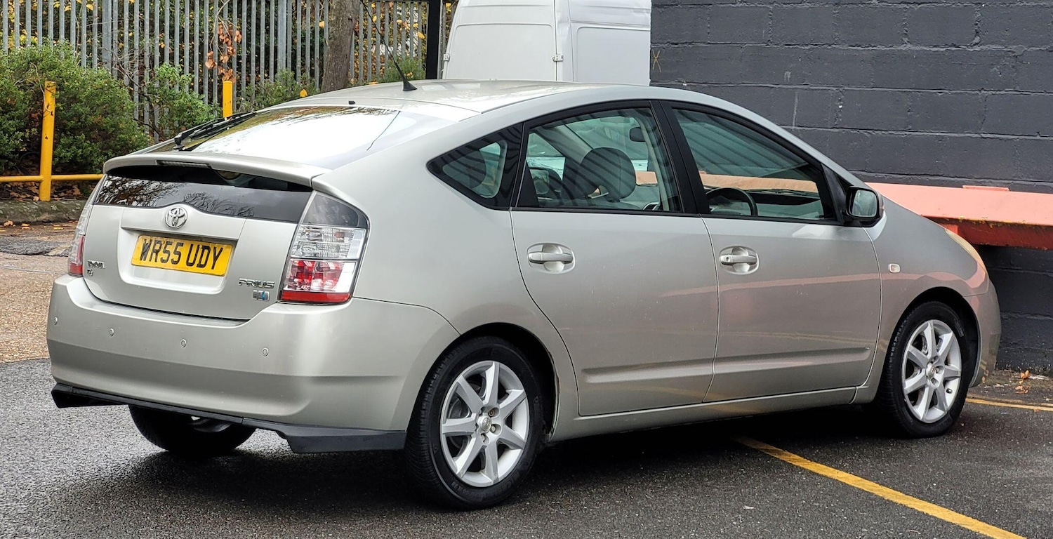 Used Toyota Prius 2005 for sale - 76831816: Photo 9