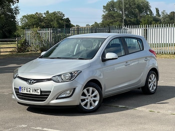 Used Hyundai i20 2012 for sale - 79181492: Photo