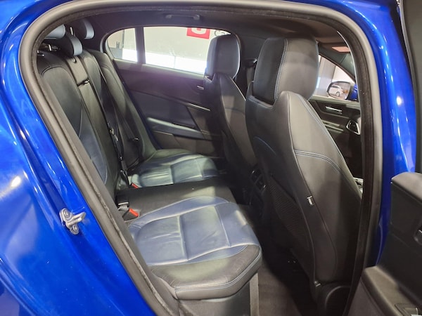 Used Jaguar XE 2017 for sale - 76314628: Photo 13
