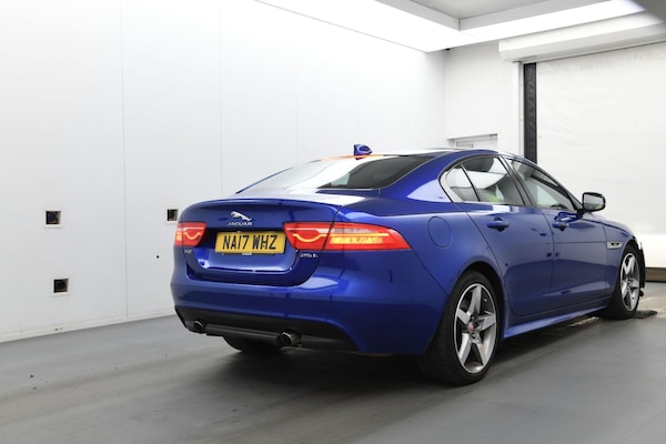 Used Jaguar XE 2017 for sale - 76314628: Photo 4